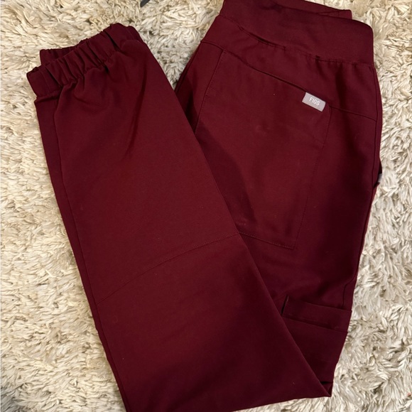 Maroon Figs Joggers - Picture 1 of 3